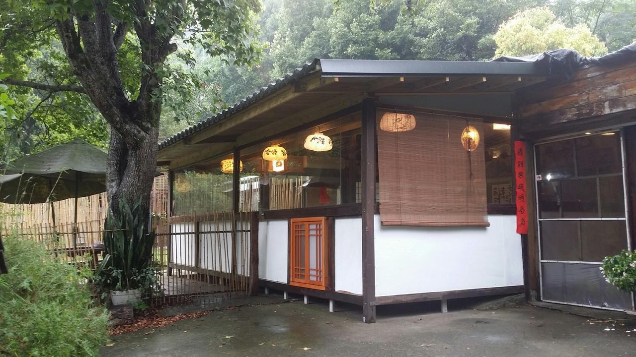 Dongshi  Bright Moon Homestay מראה חיצוני תמונה