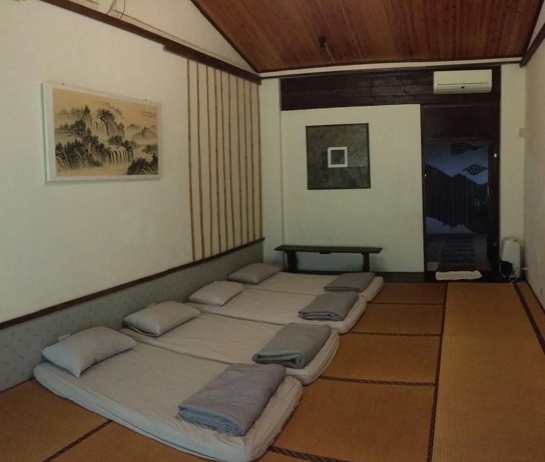 Dongshi  Bright Moon Homestay מראה חיצוני תמונה