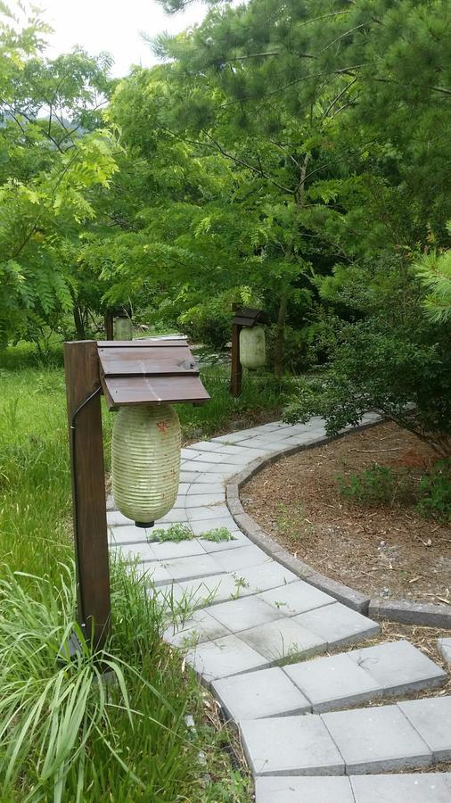 Dongshi  Bright Moon Homestay מראה חיצוני תמונה