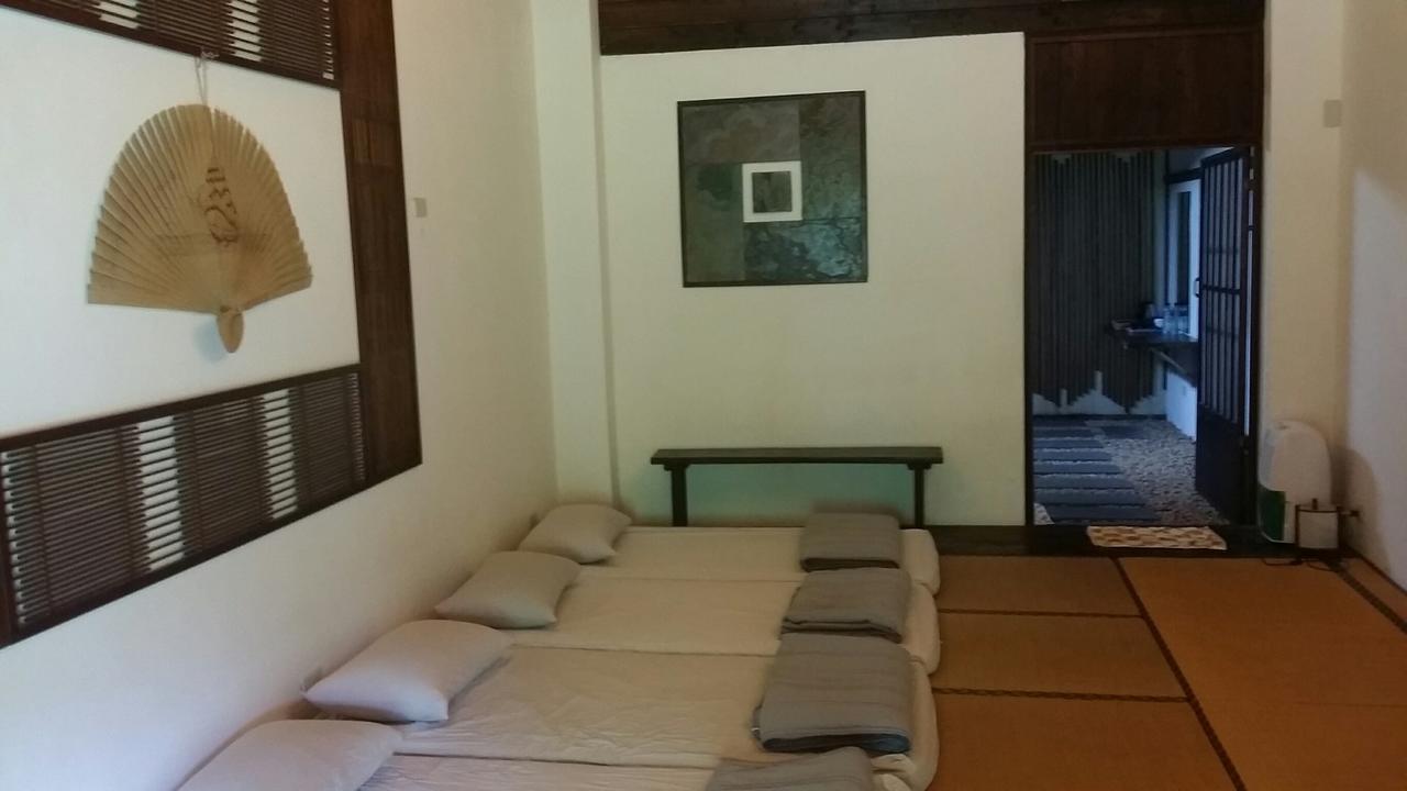 Dongshi  Bright Moon Homestay מראה חיצוני תמונה